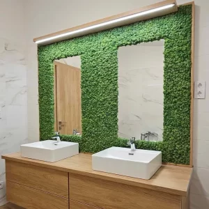 Magánlakás fürdőszoba - tartósított zöldfal