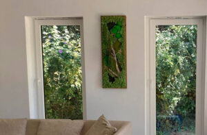 Inárcsa, családi ház - tartósított zöldfal